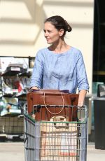 KATIE HOLMES Out for Grocery Shopping in Calabasas 10/28/2016