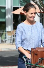 KATIE HOLMES Out for Grocery Shopping in Calabasas 10/28/2016