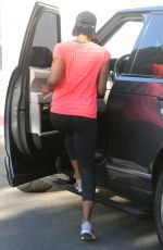 KELLY ROWLAND Out and About in Los Angeles 10/22/2016