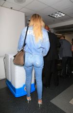 KHLOE KARDASHIAN at Los Angeles International Airport 09/29/2016