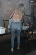 KHLOE KARDASHIAN at Los Angeles International Airport 09/29/2016