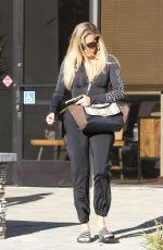 KHLOE KARDASHIAN Leaves a Studio in Los Angeles 10/03/2016