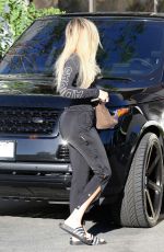 KHLOE KARDASHIAN Leaves a Studio in Los Angeles 10/03/2016