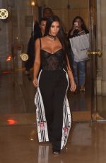 KIM KARDASHIAN Arrives at Givenchy Offices in Paris 09/29/2016