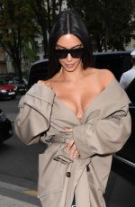 KIM KARDASHIAN Out and About in Paris 10/02/2016