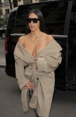 KIM KARDASHIAN Out and About in Paris 10/02/2016