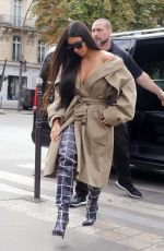 KIM KARDASHIAN Out and About in Paris 10/02/2016