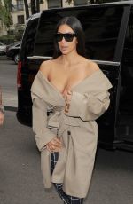 KIM KARDASHIAN Out and About in Paris 10/02/2016