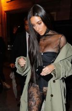 KIM KARDASHIAN Out for Dinner in Paris 10/01/2016