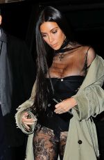 KIM KARDASHIAN Out for Dinner in Paris 10/01/2016