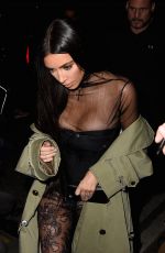 KIM KARDASHIAN Out for Dinner in Paris 10/01/2016