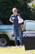 KIRSTEN DUNST in Jeans Out in Los Angeles 10/14/2016