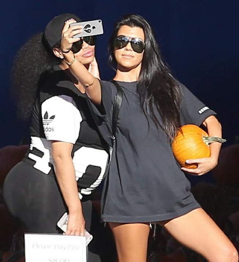 KOURTNEY KARDASHIAN and BLAC CHYNA at a Pumpkin Patch in Calabasas 10/14/2016 KOURTNEY KARDASHIAN and BLAC CHYNA at a Pumpkin Patch in Calabasas 10/14/2016