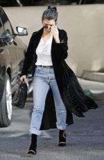 KOURTNEY KARDASHIAN Arrives at an Art Class in Los Angeles 10/11/2016