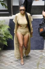 KOURTNEY KARDASHIAN Leaves Her Hotel in Paris 09/29/2016
