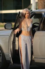 KYLIE JENNER Out and About in Calabasas 10/14/2016