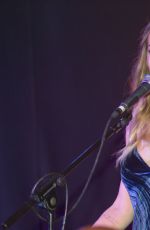 LEANN RIMES Promotes 