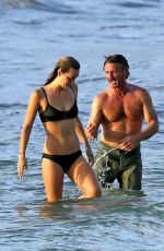 LEILA GEORGE and Sean Penn on Vacation in Hawaii 10/06/2016