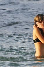 LEILA GEORGE and Sean Penn on Vacation in Hawaii 10/06/2016