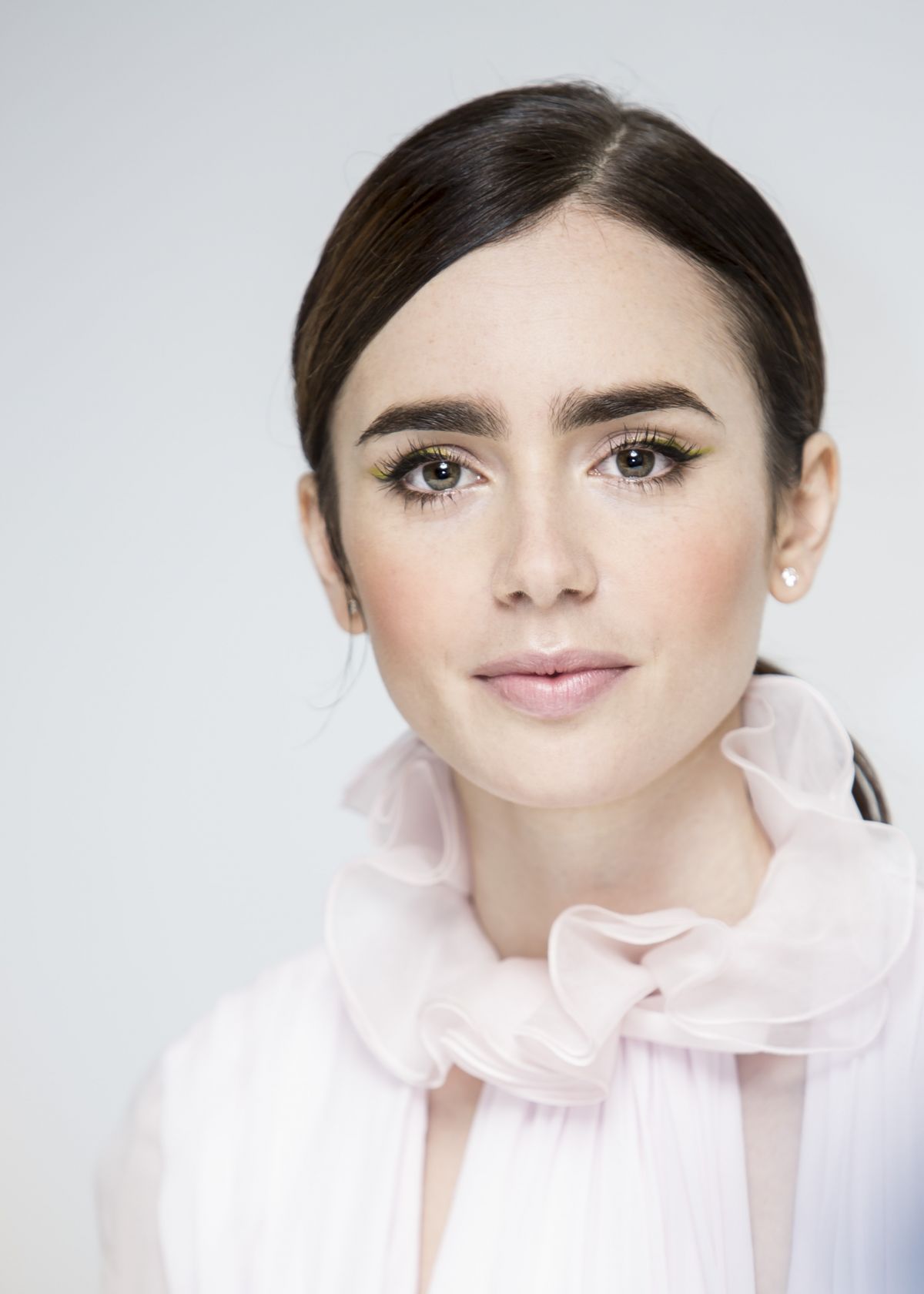 LILY COLLINS at "Rules Don LILY COLLINS at "Rules Don