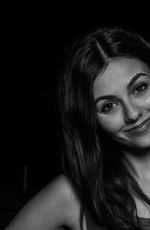 MADISON REED and VICTORIA JUSTICE at Lake Powell Trip, September 2016