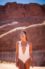 MADISON REED and VICTORIA JUSTICE at Lake Powell Trip, September 2016