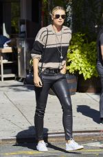 MARIA SHARAPOVA Out and About in New York 10/05/2016