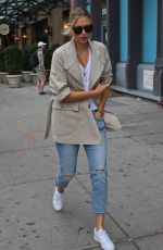 MARIA SHARAPOVA Out and About New York 10/20/2016