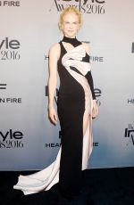NICOLE KIDMAN at 2nd Annual Instyle Awards in Los Angeles 10/24/2016