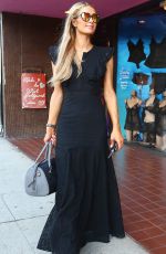 PARIS HILTON Shoping for Halloween Costumes in West Hollywood 10/17/2016