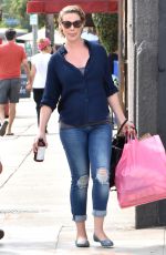 Pregnant KATHERINE HEIGL Out Shopping in Glendale 10/23/2016