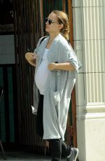 Pregnant NATALIE PORTMAN Out Shopping in Los Angeles 10/24/2016