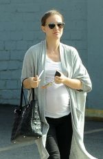 Pregnant NATALIE PORTMAN Out Shopping in Los Angeles 10/24/2016