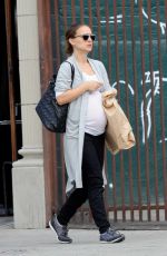 Pregnant NATALIE PORTMAN Out Shopping in Los Angeles 10/24/2016