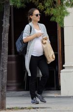 Pregnant NATALIE PORTMAN Out Shopping in Los Angeles 10/24/2016