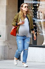Pregnant OLIVIA WILDE Out in New York 10/06/2016
