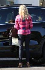 REESE WITHERSPOON Out Shopping in Malibu 10/19/2016