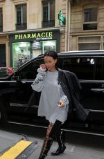 RIHANNA Arrives on the Set of a Photoshoot in Paris 10/02/2016