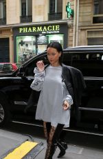 RIHANNA Arrives on the Set of a Photoshoot in Paris 10/02/2016