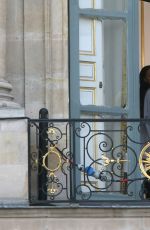 RIHANNA Arrives on the Set of a Photoshoot in Paris 10/02/2016