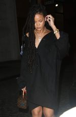 RIHANNA at Paintbox Nail Salon in New York 10/07/2016