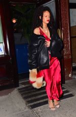RIHANNA Leaves Carbone Italian Restaurant in New York 10/06/2016