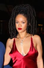RIHANNA Out for Dinner in New York 10/05/2016