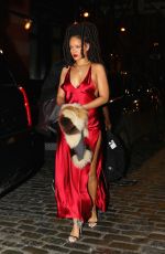 RIHANNA Out for Dinner in New York 10/05/2016