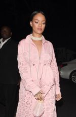 RIHANNA Out for Dinner in Paris 09/28/2016