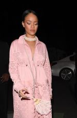 RIHANNA Out for Dinner in Paris 09/28/2016