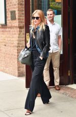 ROSIE HUNTINGTON-WHITELEY Arrives at Her Hotel in New York 10/20/2016