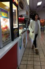 SELENA GOMEZ at Arcade in Rennessee 10/07/2016