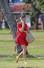 SHAILENE WOODLEY Out and About in Hawaii 10/27/2016
