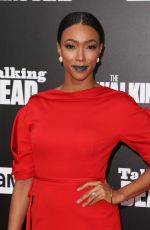 SONEQUA MARTIN GREEN at AMC Present ‘Talking Dead’ in Los Angeles 10/23/2016